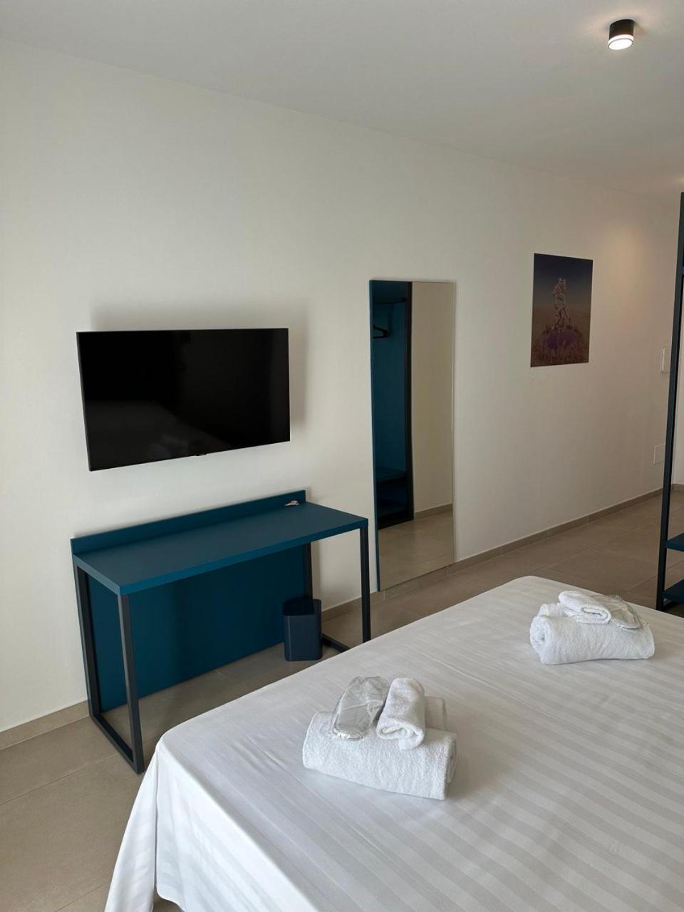 Amani Chic Rooms Olbia Kültér fotó