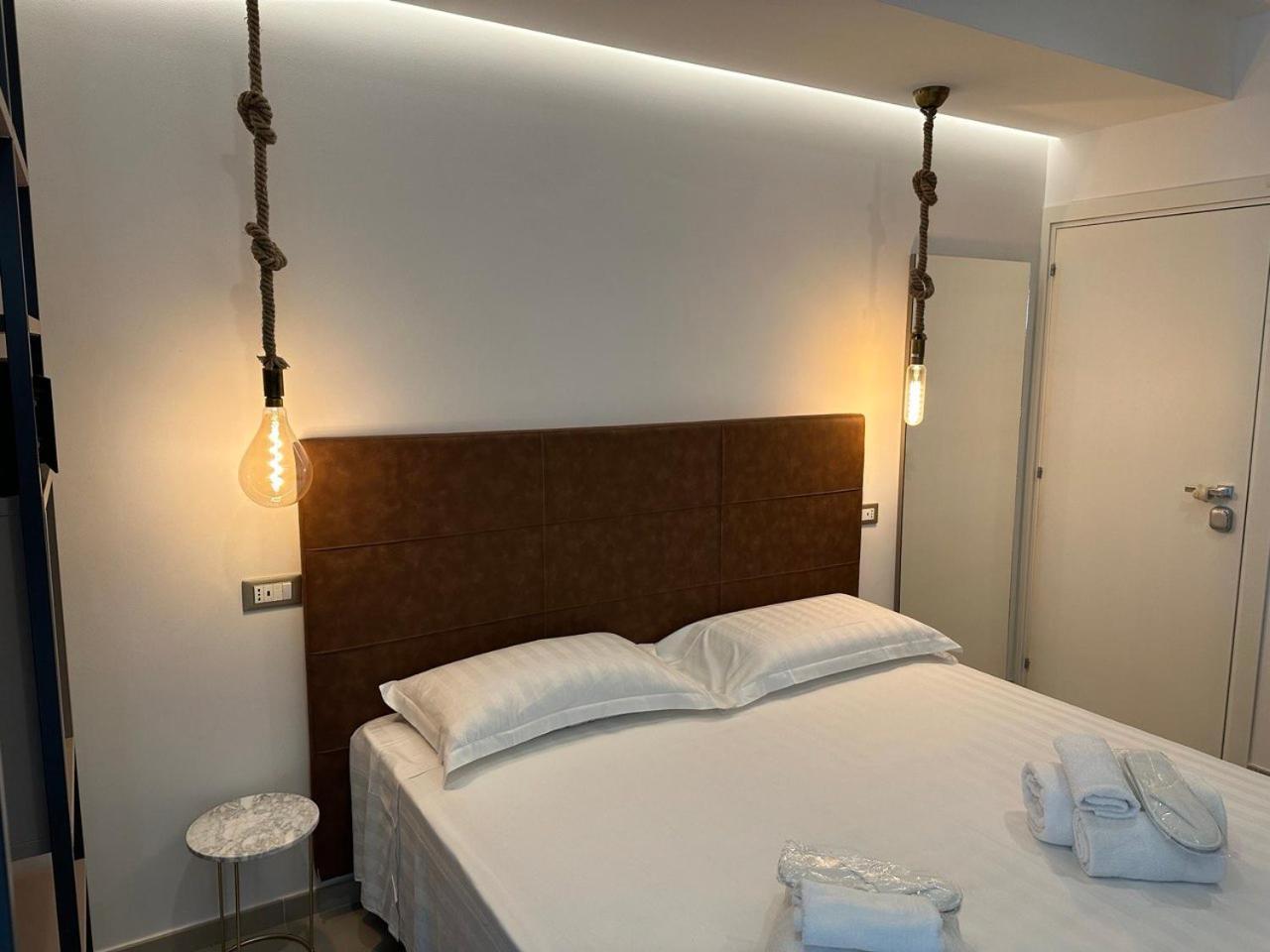 Amani Chic Rooms Olbia Kültér fotó