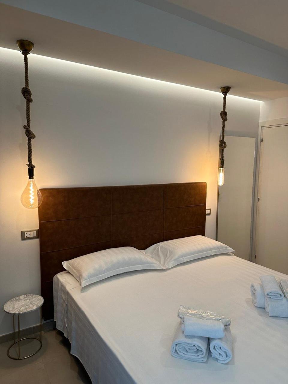 Amani Chic Rooms Olbia Kültér fotó