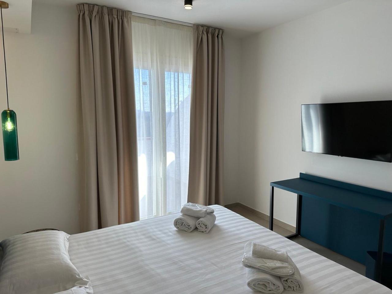 Amani Chic Rooms Olbia Kültér fotó