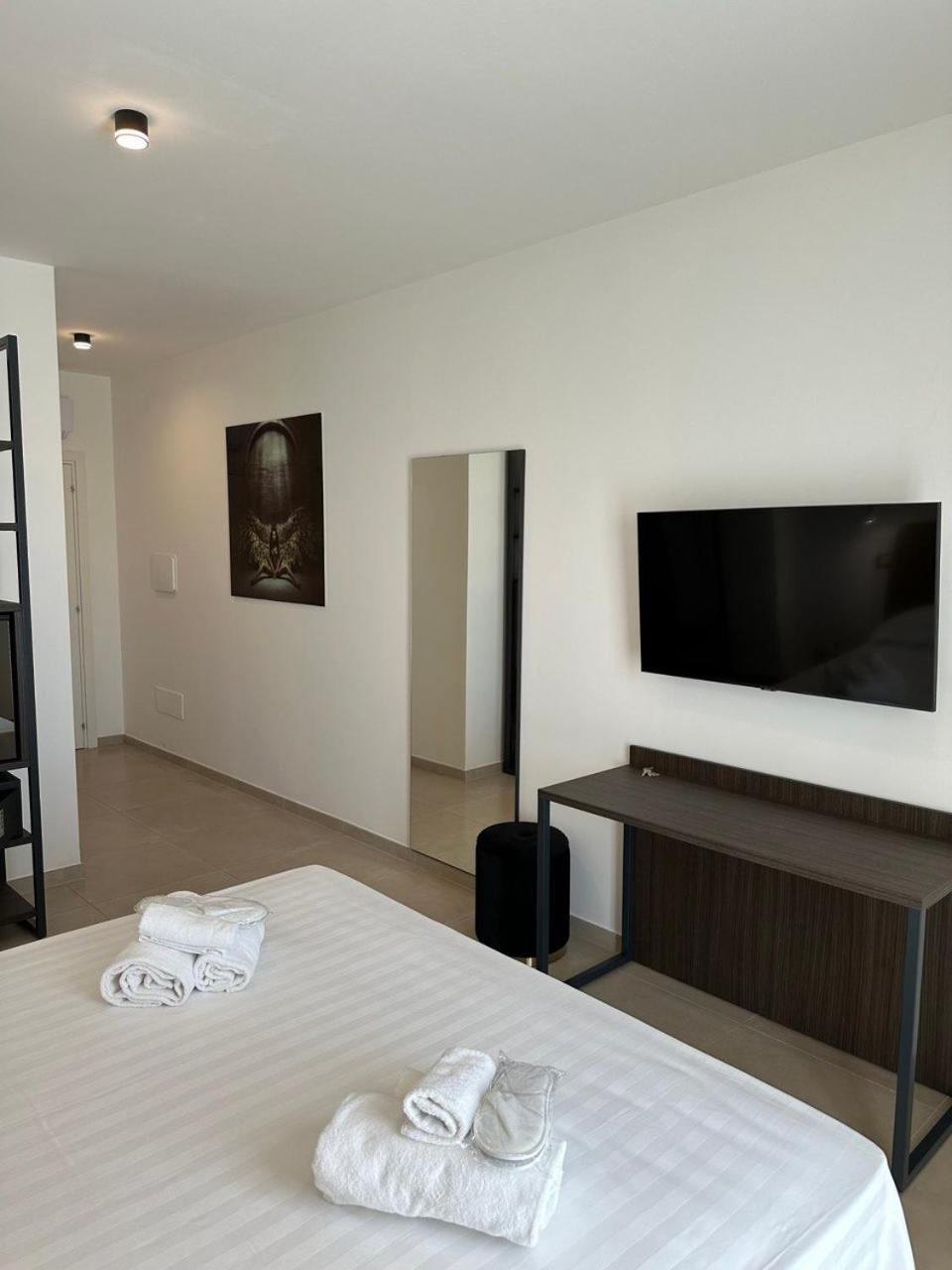 Amani Chic Rooms Olbia Kültér fotó