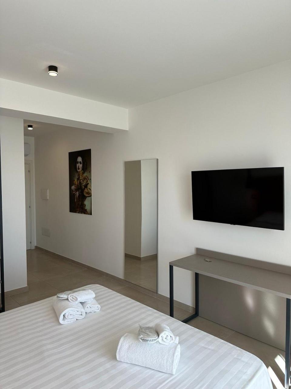 Amani Chic Rooms Olbia Kültér fotó