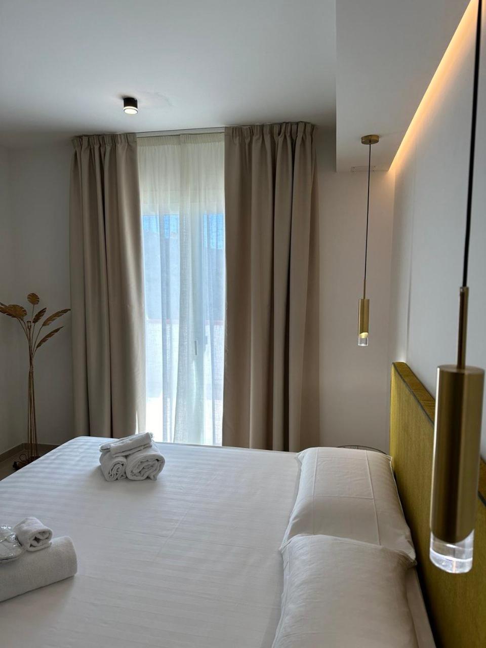 Amani Chic Rooms Olbia Kültér fotó