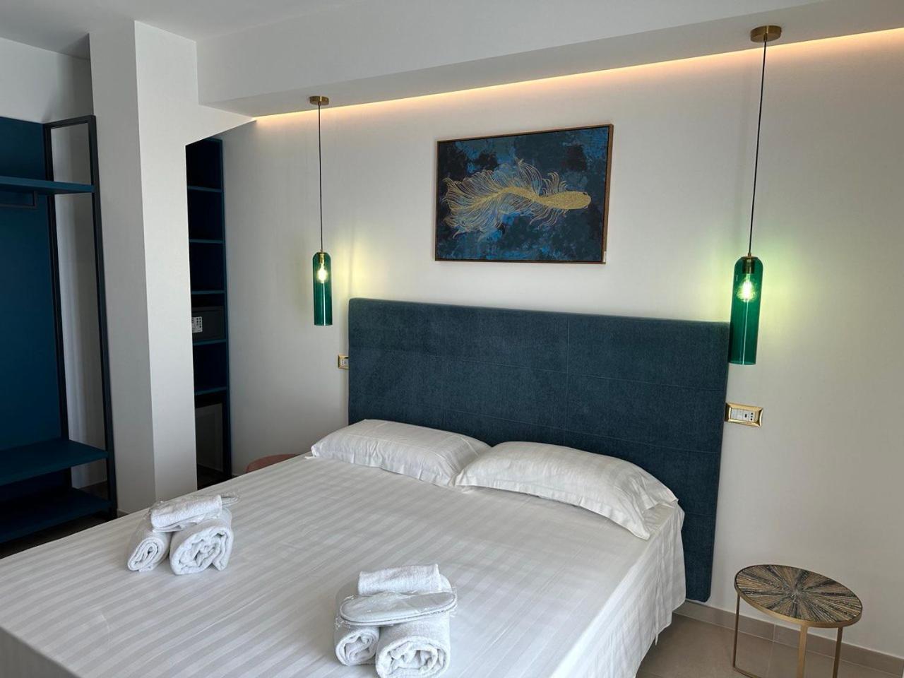 Amani Chic Rooms Olbia Kültér fotó