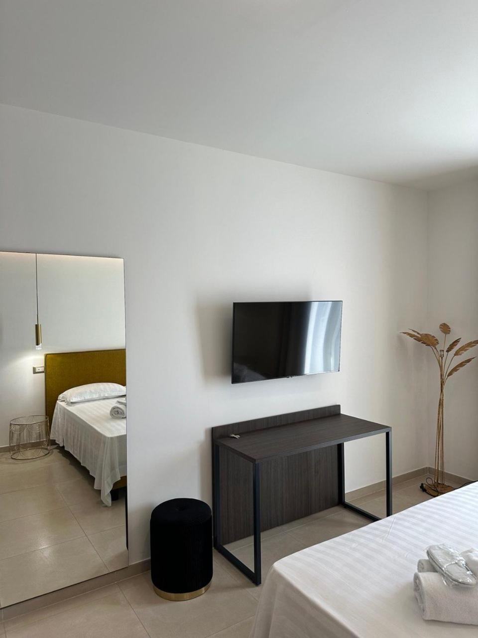 Amani Chic Rooms Olbia Kültér fotó