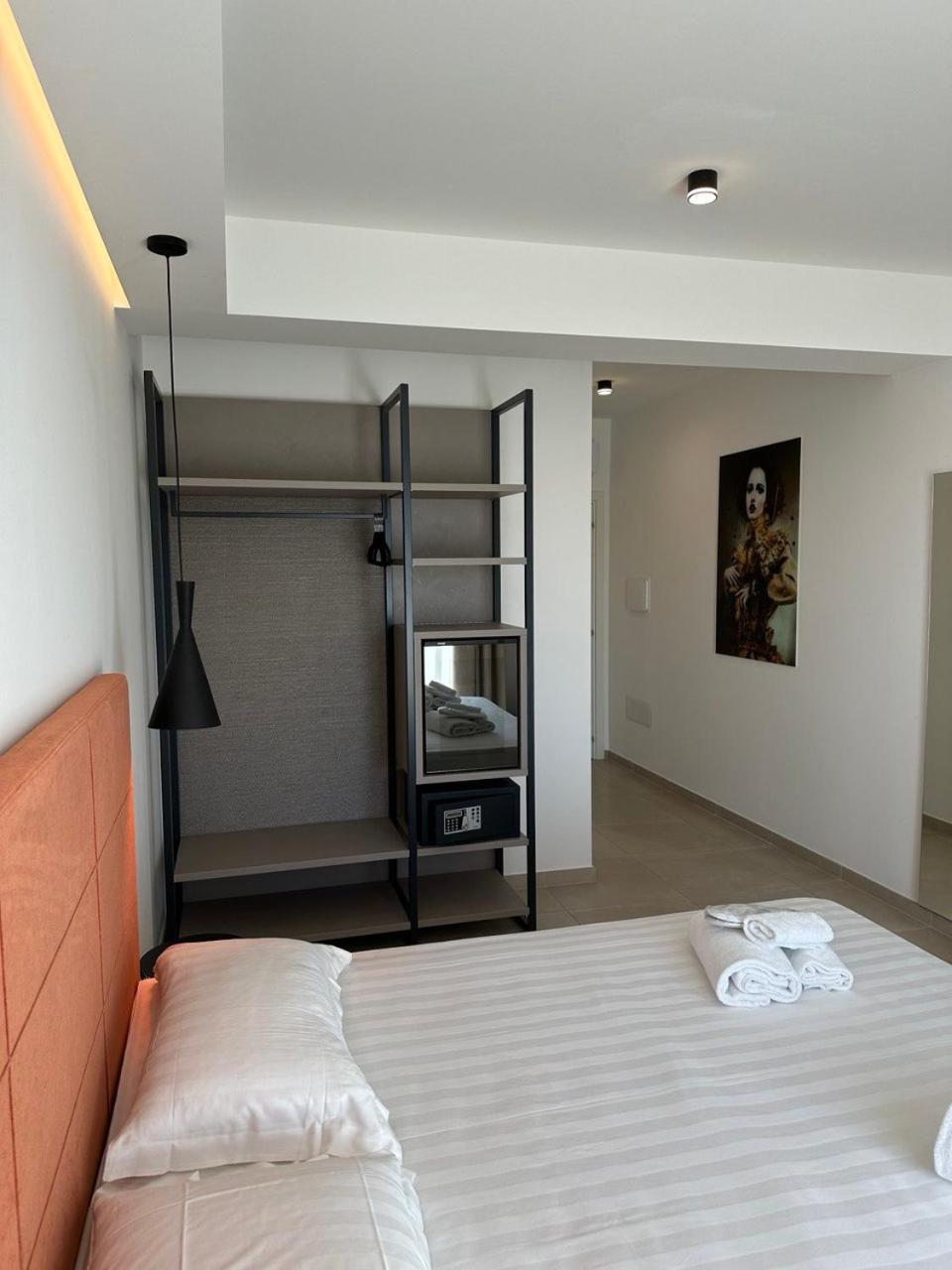 Amani Chic Rooms Olbia Kültér fotó